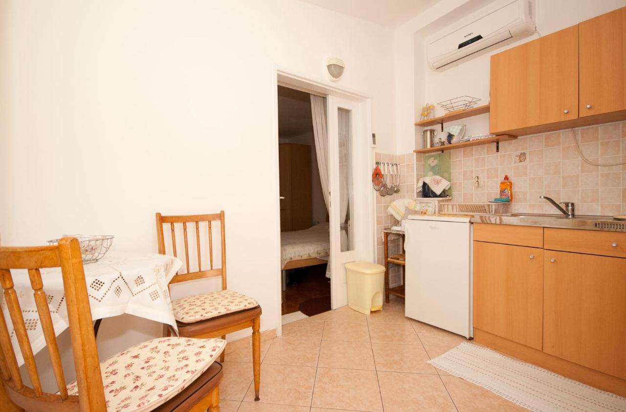 Apartments Katarina Baska  Exterior photo